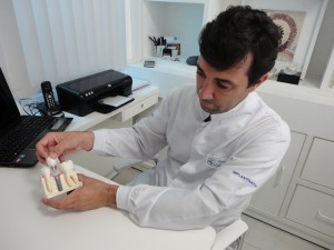 Dr. Alisson Pereira Centro Odontológico Três Pontas 2