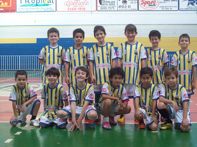 Escolinha de Futsal do Trespontano Olímpico Clube TOC 1
