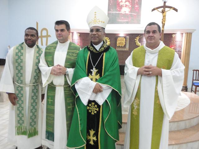 Primeira Visita do Bispo Coadjutor Dom Pedro a Três Pontas 18.jpg
