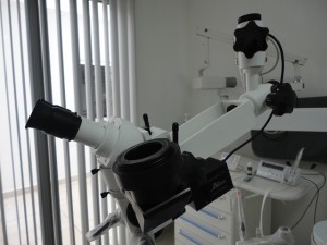 Consultório Odontológico Dr Leandro Microscopia Cirúrgica Operatória 2