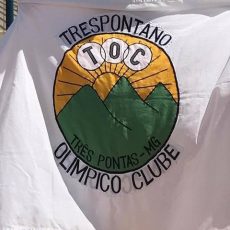 TOC Três Pontas bandeira