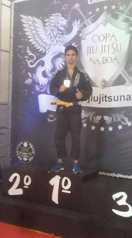 Medalha ouro modalidade jiu-jitsu